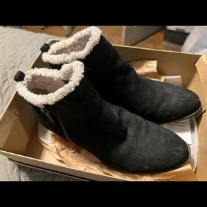 Lucky Brand winter booties EUC SIZE 8.5